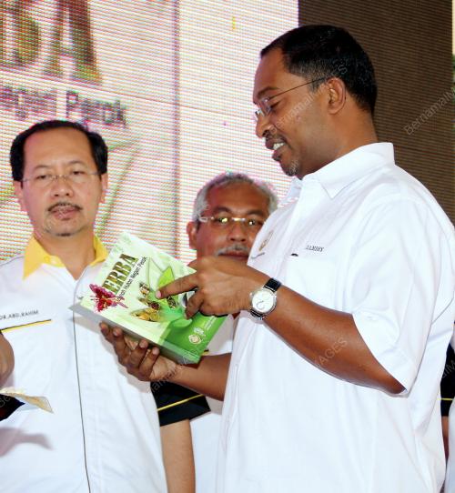 PK12_21032012_BUKU