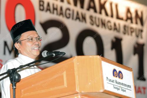 DATUK SERI MOHD SHAFIE APDAL