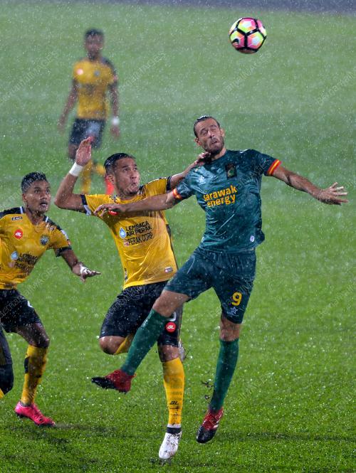 PK12_24052017_BOLA_BN201705234787001