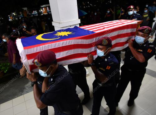 MENDIANG KOPERAL BAHARUDDIN RAMLI