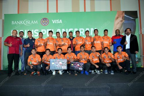 PK12_27042017_BANK_ISLAM