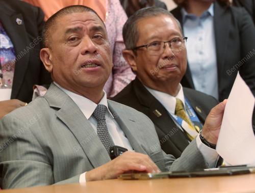 DATUK SERI SAARANI MOHAMAD