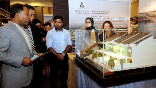 PK12_28082015_KONVENSYEN