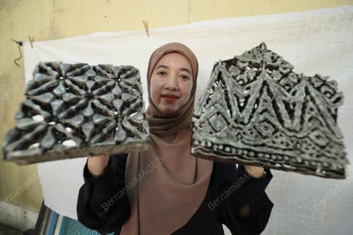 BATIK CLAY