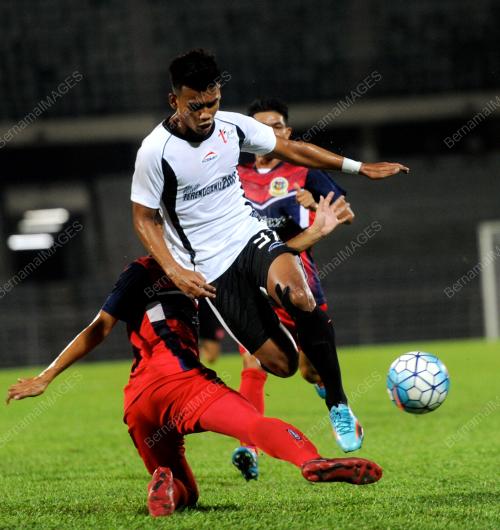 PK12_30012016_BOLA