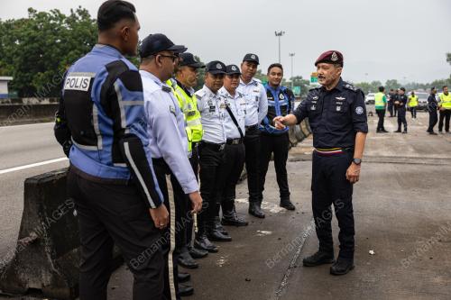 DATUK SERI MOHD YUSRI HASSAN BASRI