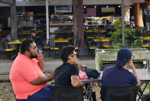 TINJAUAN RESTORAN MAKANAN