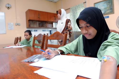 PK13_06112013_NORSYAFIKA_SPM
