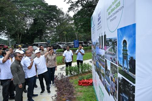 PERASMIAN TAMAN REKREASI MADANI