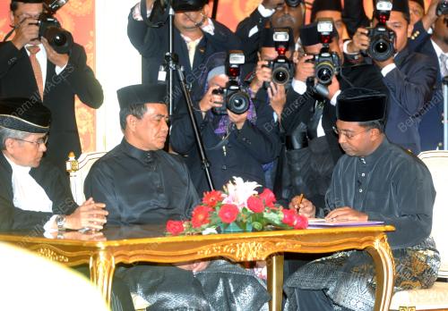 PK13_07052013_ANGKAT_SUMPAH
