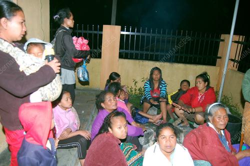 TANAH RUNTUH