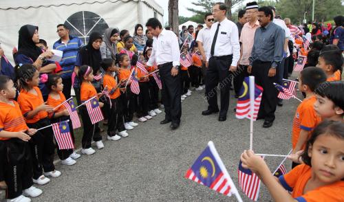 PK13_09082014_PERPADUAN