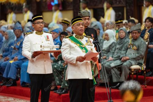 DATUK SERI SAARANI MOHAMAD