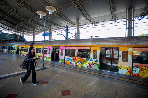 KOMUTER _BICHI MAO
