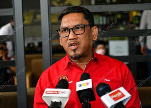 DATUK SERI AHMAD FAIZAL AZUMU