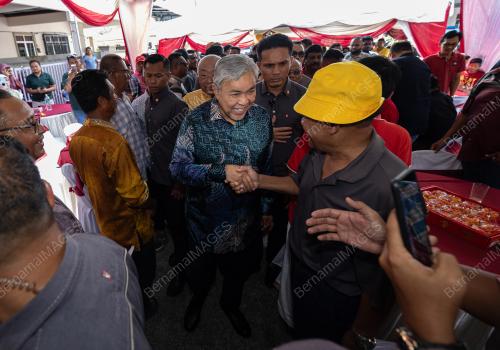 KUNJUNGAN KASIH TAHUN BAHARU CINA