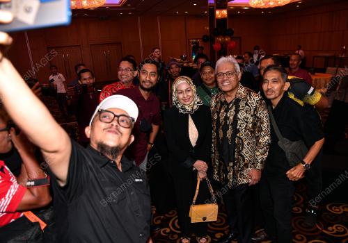 DATUK SERI HAMZAH ZAINUDIN