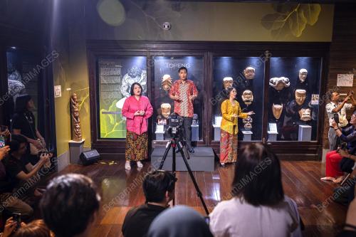 PROGRAM MEMORI DAN MUZIK