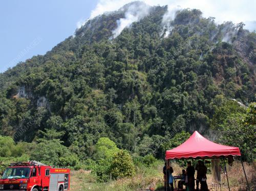 PK13_16022014_TERBAKAR