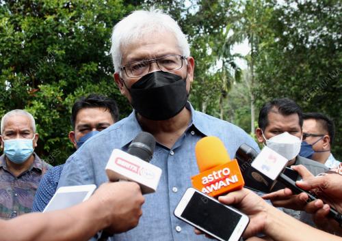 DATUK SERI HAMZAH ZAINUDIN