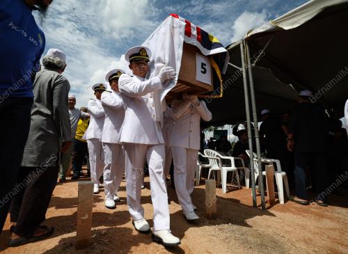 TRAGEDI NAHAS PESAWAT ELMINA 