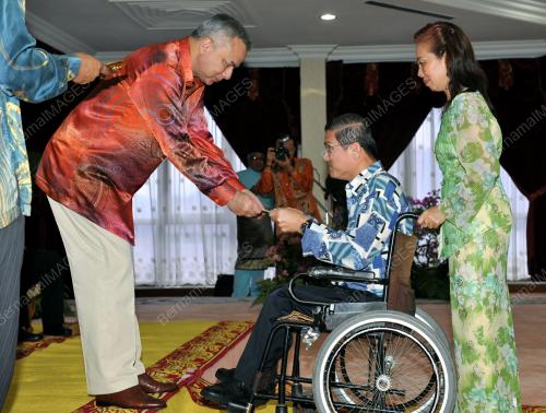 RAJA DR.NAZRIN SHAH