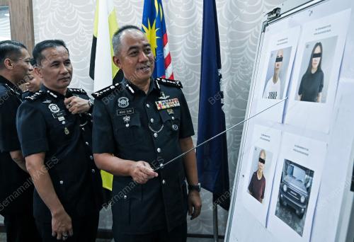 DATUK MOHD ALWI ZAINAL ABIDIN