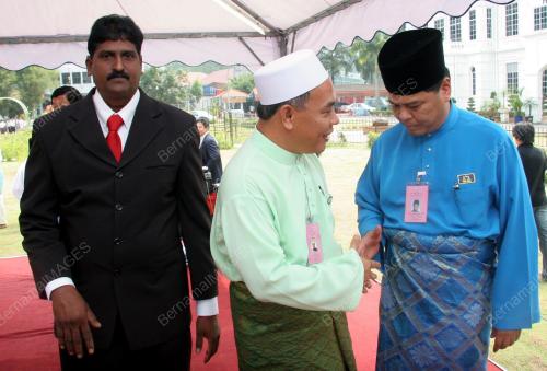 PENAMAAN CALON PRU12