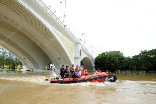 PK13_25122014_BANJIR