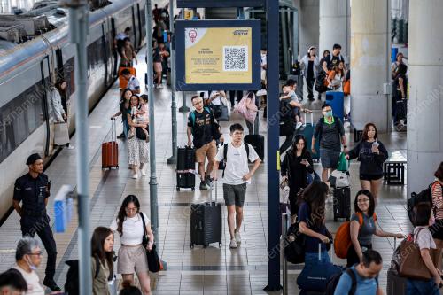 PERKHIDMATAN KTMB