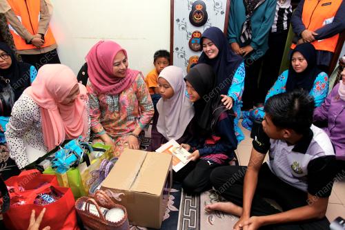 DATUK SERI DR NORAINI AHMAD
