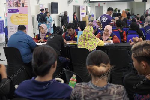 MAJLIS PELANCARAN PENGUMPULAN DATA MYGENOM