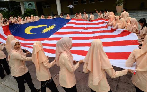 PK13_30082016_JALUR_GEMILANG