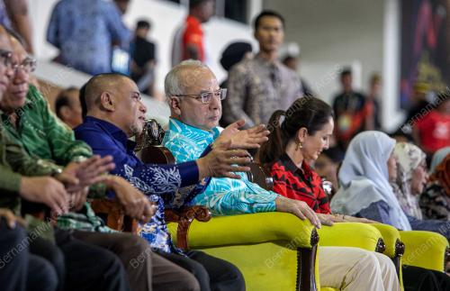 SULTAN PERAK SULTAN NAZRIN SHAH