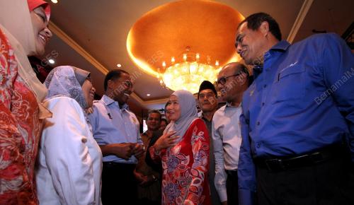 PK14_01022016_WATIKAH