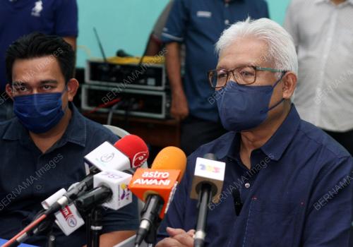 DATUK SERI HAMZAH ZAINUDIN