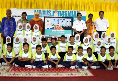 PROGRAM BAKTI PENDIDIKAN PETRONAS