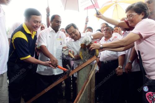 MUHYIDDIN YASSIN