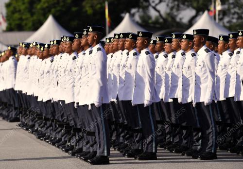 PERBARISAN TAMAT LATIHAN PERAJURIT MUDA