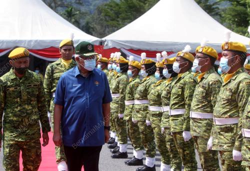 DATUK SERI HAMZAH ZAINUDIN