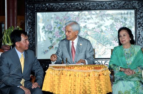 SULTAN AZLAN SHAH