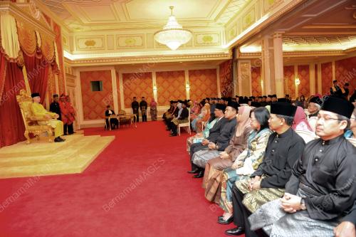 PK14_12052014_ISTANA