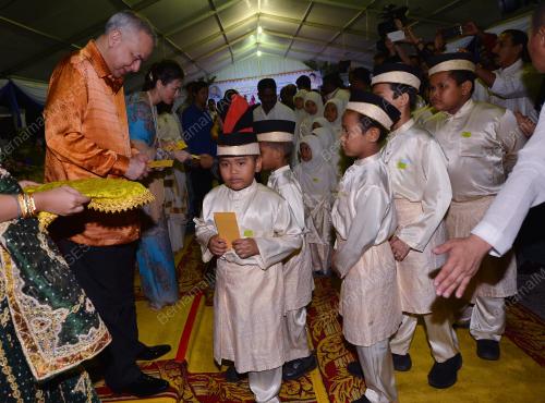 PK14_12112016_DEEPAVALI