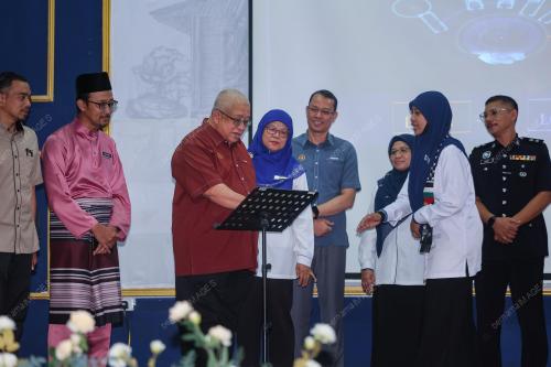 DATUK ISMAIL YUSOP