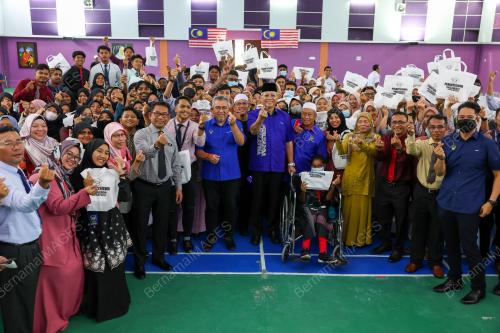 TAN SRI ANNUAR MUSA
