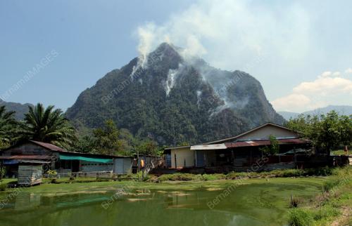 PK14_16022014_TERBAKAR