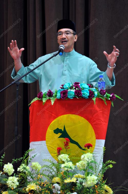 PK14_16082015_UMNO