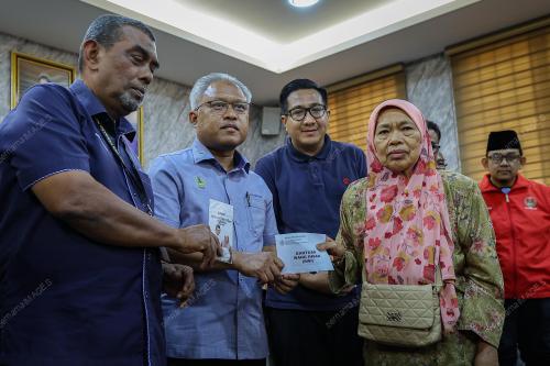 ZULHISHAM AHMAD SHUKORI