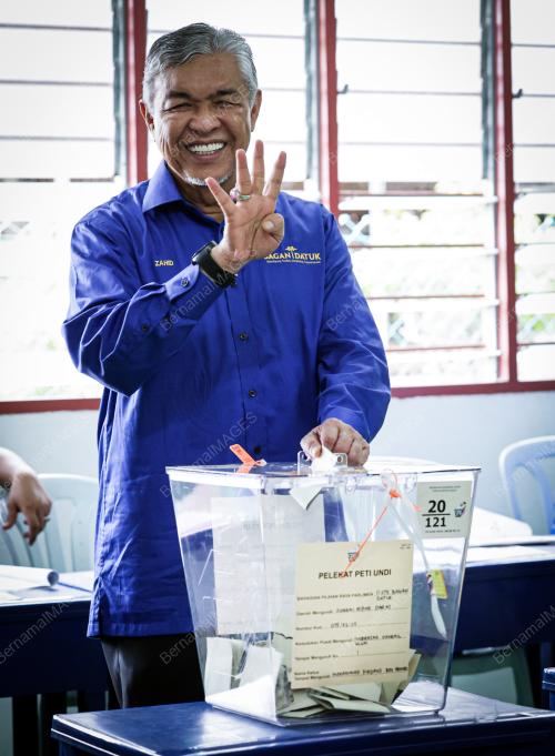 PIIHAN RAYA UMUM KE 15