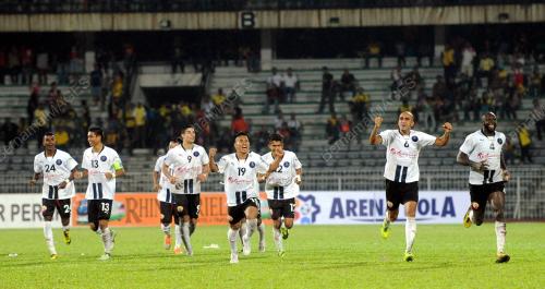 PIALA FA